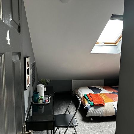 6D Hosting Appartement Coventry Buitenkant foto