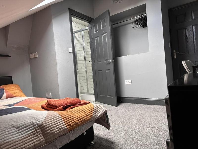 6D Hosting Appartement Coventry Buitenkant foto